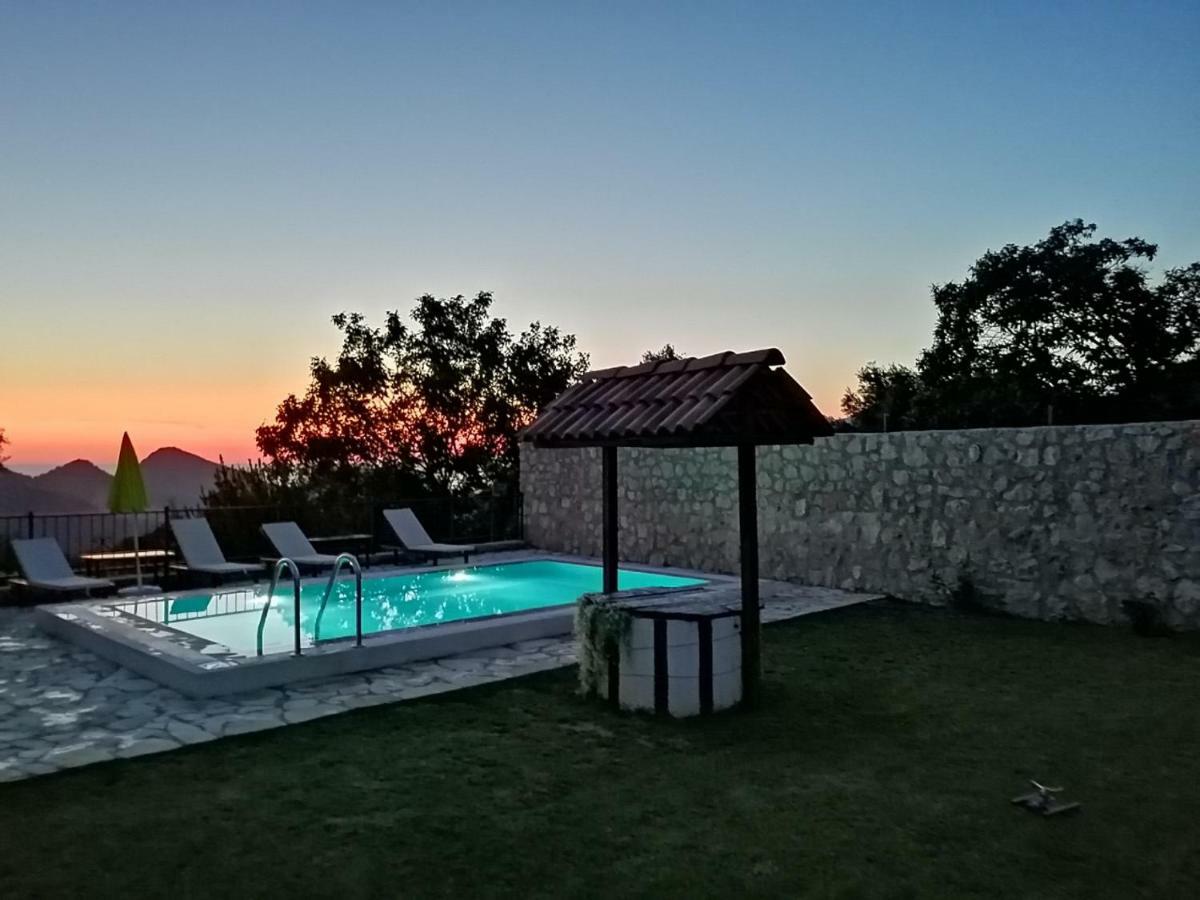 Apartman Nikocevic Добра-Вода Экстерьер фото
